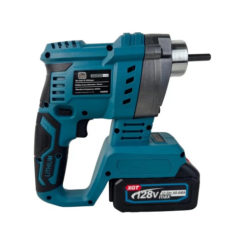 Vibrator pentru beton cu 2 Acumulatori 128V, 10Ah+Lance 35mm 1.5m, German Meister